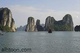 خليج هالونج أعجوبة فيتنام الطبيعية -صحيفة هتون الدولية