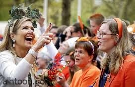 Three cheers for the King! Queen Máxima of the Netherlands is